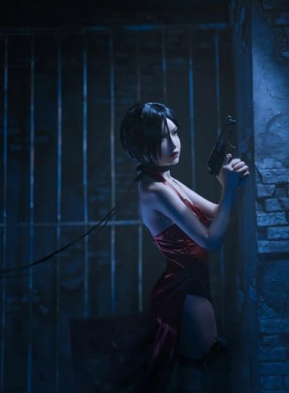 女警出更_续集欧美成人在线