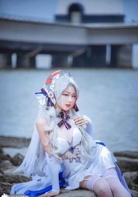在黑暗中堕落在线观看免费完整_高清全集在线观看