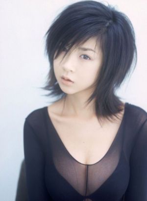 两女两人妖torrent_爱奇艺VIP神马影院手机在线